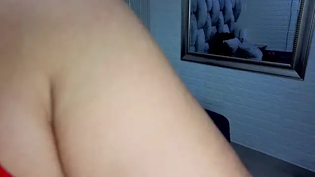 sofiagutierrez   online show from 1, 12, 2025