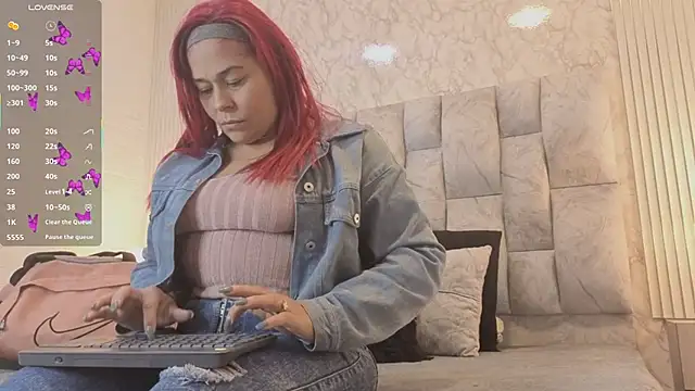 sofiagutierrez   online show from 5, 10, 2025