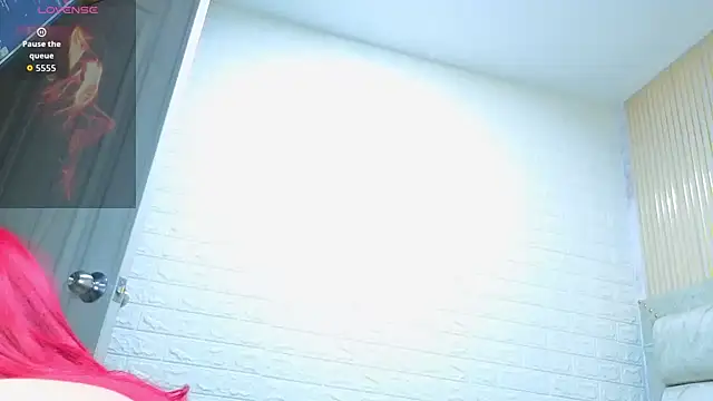 sofiagutierrez   online show from 28, 11, 2025