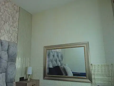 sofiagutierrez   online show from 25, 9, 2025