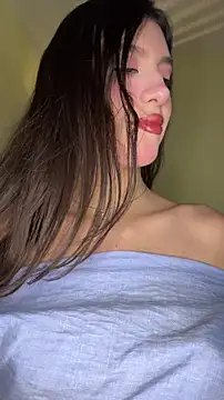 Emily-hottson online show from 5, 2, 2026