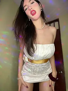 Emily-hottson online show from 14, 3, 2026