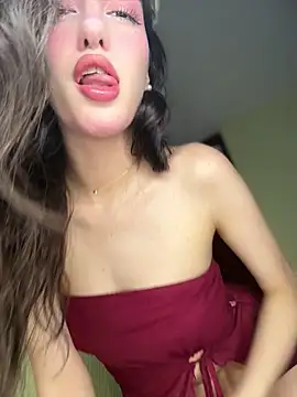 Emily-hottson online show from 23, 5, 2026