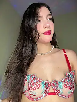 Emily-hottson online show from 16, 3, 2026