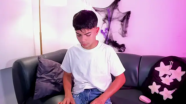 Peter chase online show from 25, 10, 2025