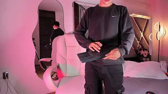 Peter chase online show from 20, 9, 2025