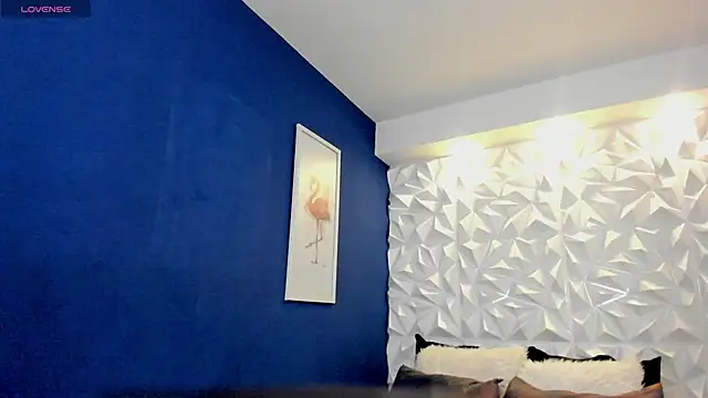 freya cole  online show from 19, 9, 2025