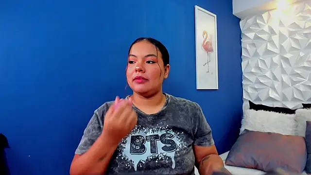 freya cole  online show from 25, 9, 2025