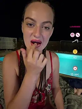 Snapshot of CurlyChloe chatting on 24, 7, 2026 CurlyChloe online show from 24, 7, 2026