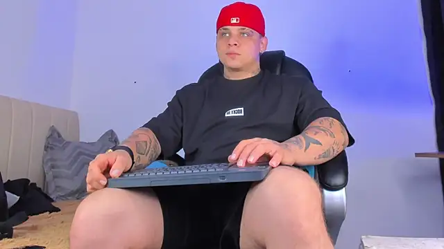 denis munera online show from 28, 10, 2025