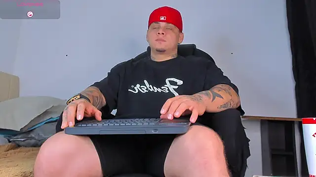 denis munera online show from 7, 10, 2025