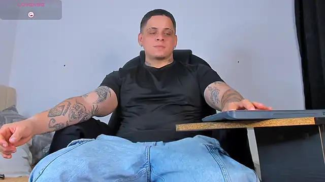 denis munera online show from 2, 10, 2025