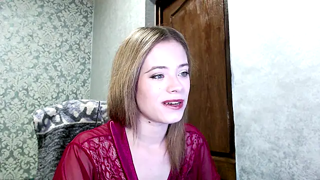 Kate  Loves online show from 21, 10, 2025