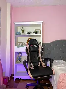 camila1 torres  online show from 6, 4, 2026