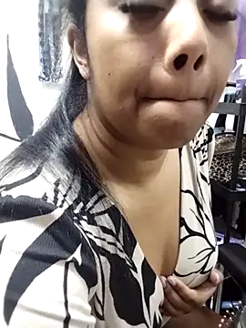 Ebony-Goddess19 online show from 21, 11, 2025