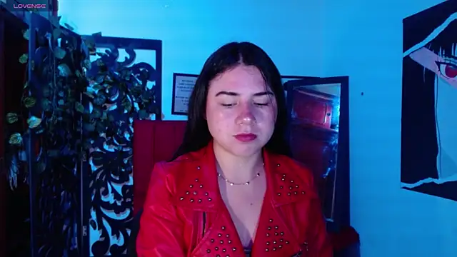 ilayra smith online show from 24, 11, 2025