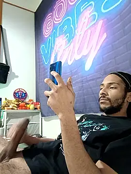 Mikaaa97 online show from 13, 1, 2026