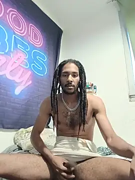 Snapshot of Mikaaa97 chatting on 8, 7, 2026 Mikaaa97 online show from 8, 7, 2026