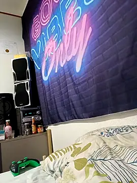 Mikaaa97 online show from 19, 3, 2026