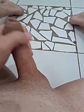 rafaelsouzzaa online show from 8, 11, 2025