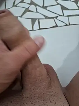 rafaelsouzzaa online show from 18, 9, 2025