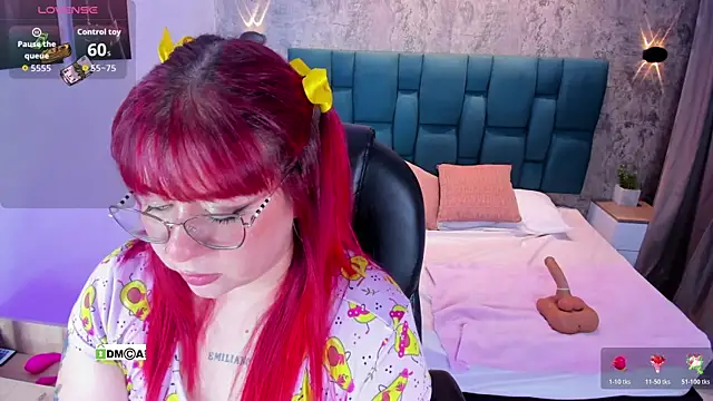 Bellavelvet 1 online show from 3, 12, 2025