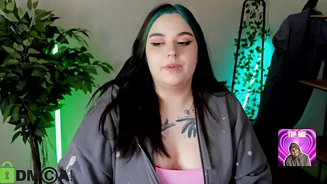 Mia R0ss online show from 5, 3, 2026