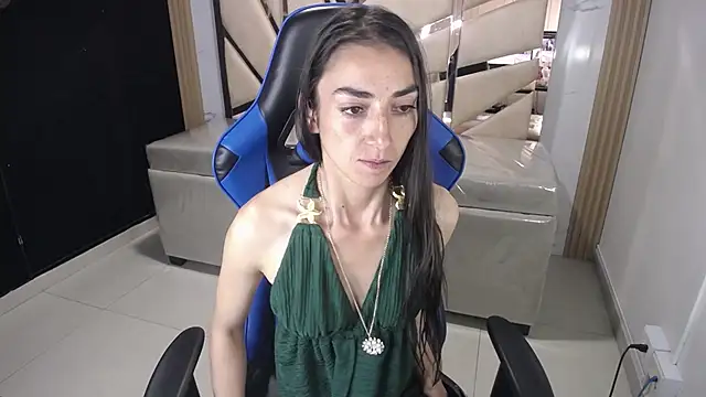 Maily a  online show from 21, 12, 2025