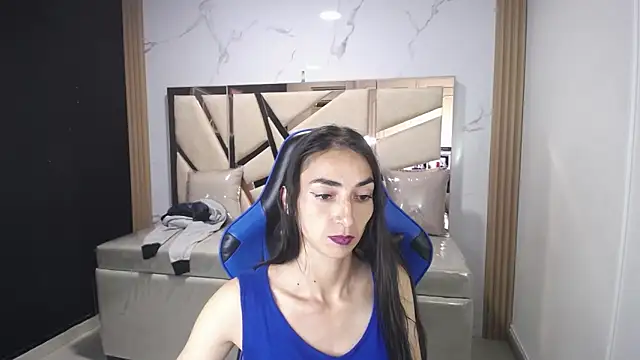 Maily a  online show from 13, 11, 2025