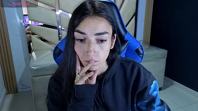 Maily a  online show from 8, 2, 2026