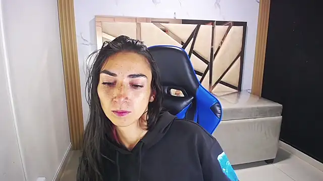 Maily a  online show from 10, 1, 2026