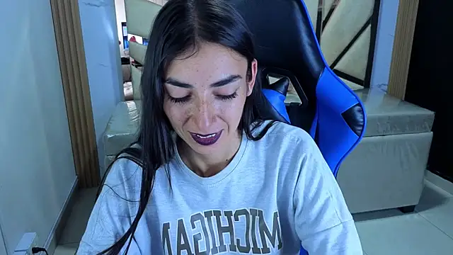 Maily a  online show from 7, 3, 2026