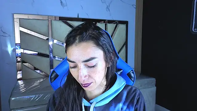 Maily a  online show from 22, 3, 2026