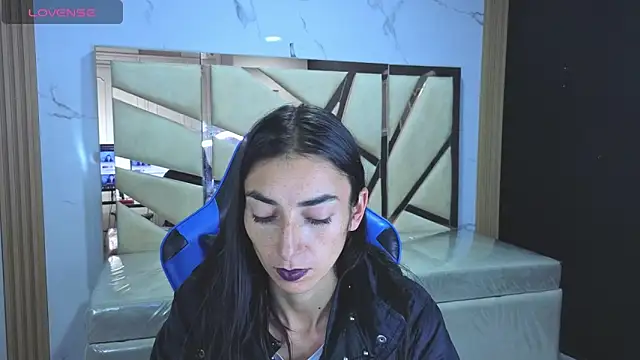 Maily a  online show from 13, 3, 2026