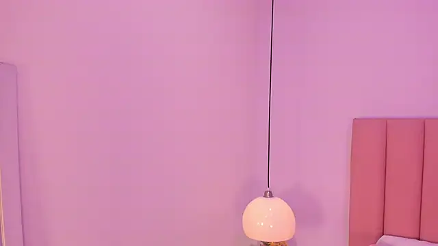 Amy Ferreira online show from 13, 10, 2025