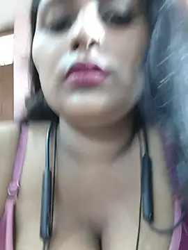 Jasmine Januja online show from 9, 8, 2026
