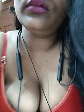 Jasmine Januja online show from 10, 7, 2026