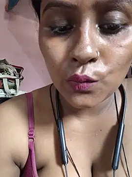 Snapshot of Jasmine_Januja chatting on 20, 5, 2026 Jasmine Januja online show from 20, 5, 2026