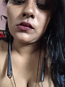 Snapshot of Jasmine_Januja chatting on 19, 5, 2026 Jasmine Januja online show from 19, 5, 2026