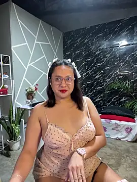 1aquaticangel69 online show from 8, 11, 2025