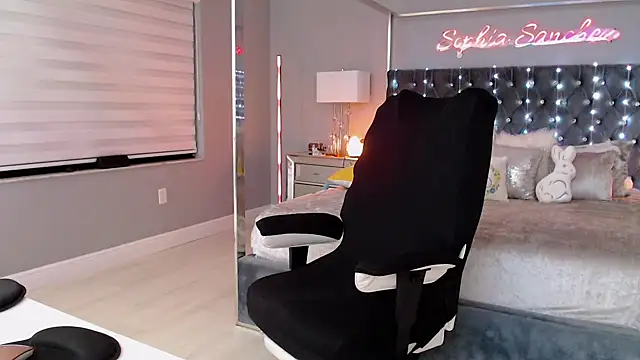 theofficialsophiasanchez online show from 31, 3, 2026