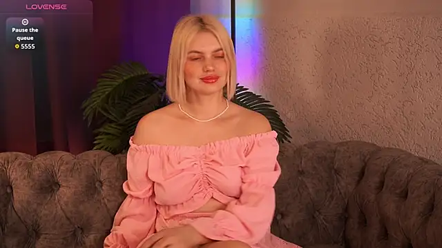 Amelia Wells online show from 29, 11, 2025