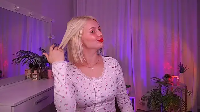 Amelia Wells online show from 18, 9, 2025