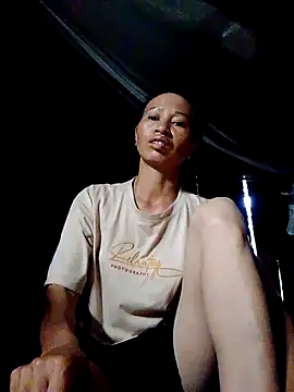 donna-bae online show from 4, 10, 2025