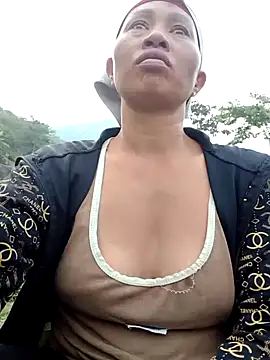 donna-bae online show from 3, 4, 2026