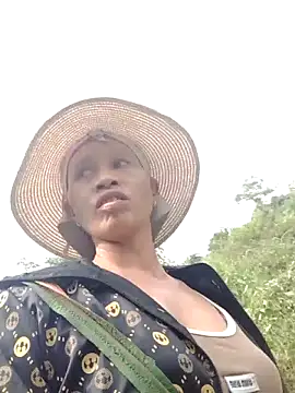 donna-bae online show from 7, 11, 2025