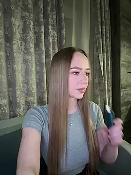 MissOyee online show from 7, 2, 2026