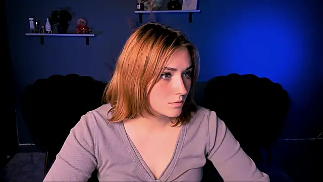 casey meow  online show from 20, 10, 2025