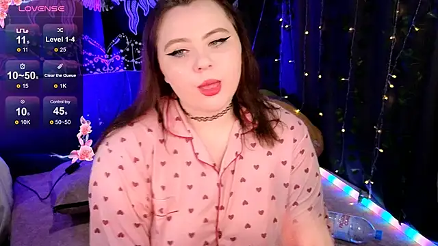 Marshmallowbeauty online show from 11, 10, 2025