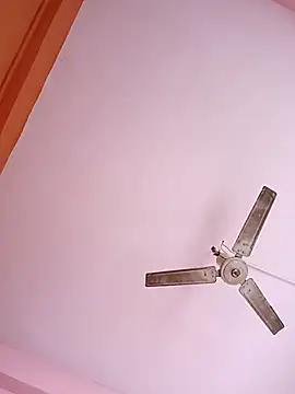 Hott locky online show from 3, 12, 2025